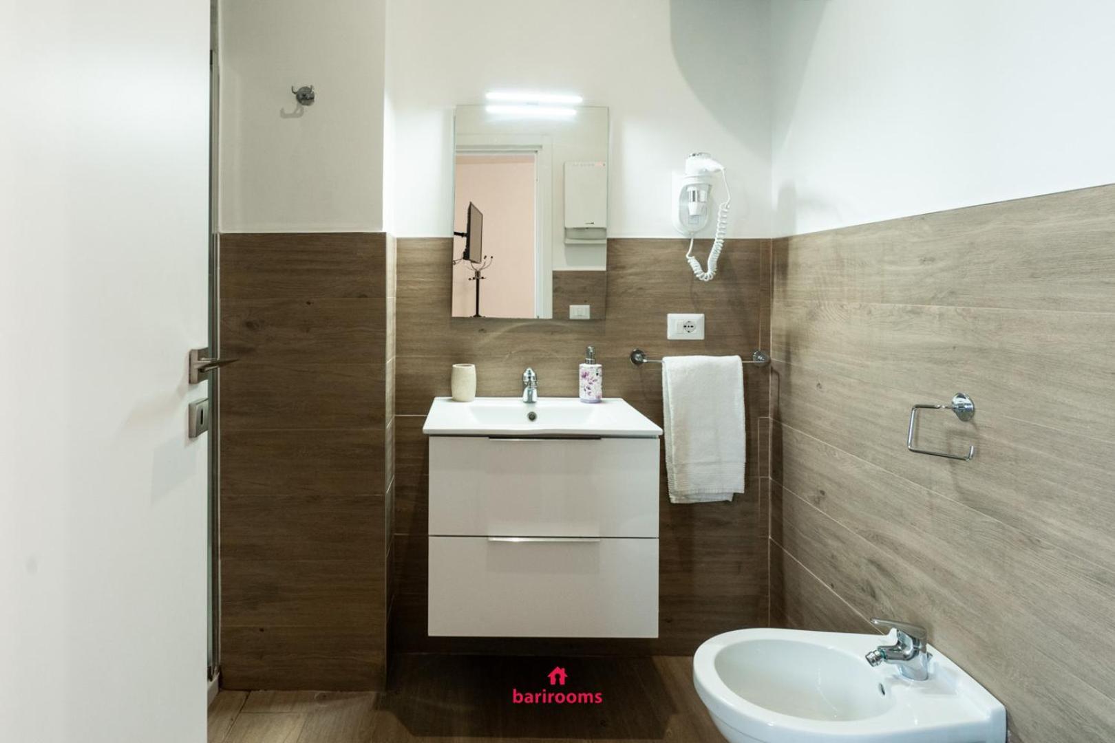 BARIROOMS - Melo Suites Bari Exterior foto